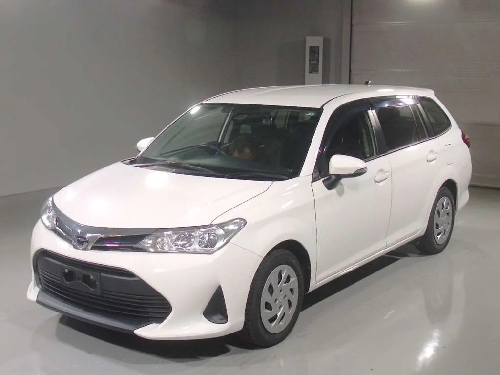 Toyota Corolla Fielder NRE161G 2021